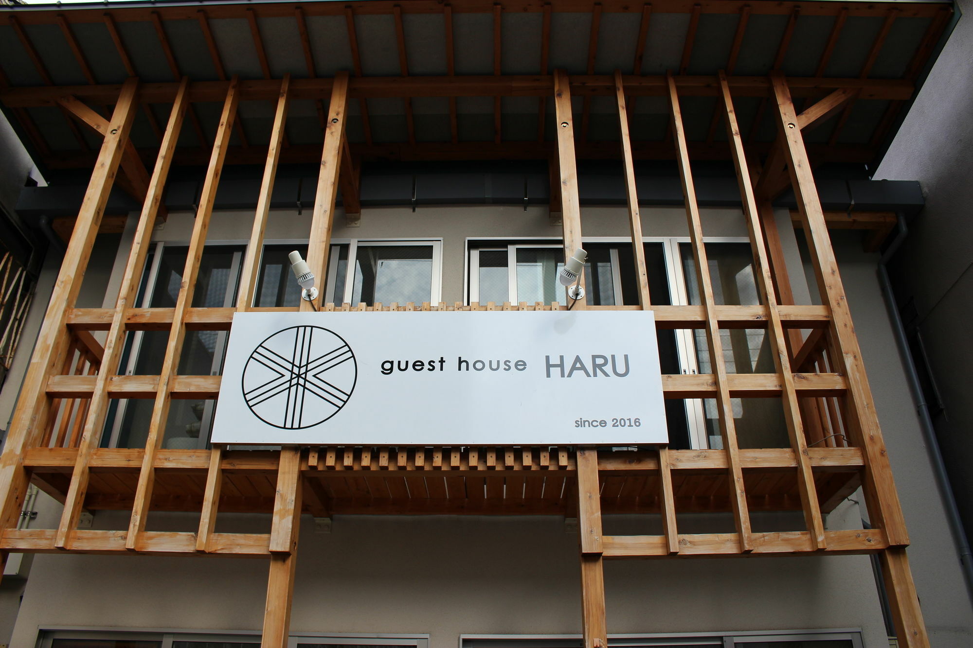Guest House Haru Ōsaka Eksteriør bilde